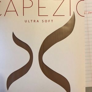 Capezio Ultrasoft Adult Ballet Footed Tights Tan